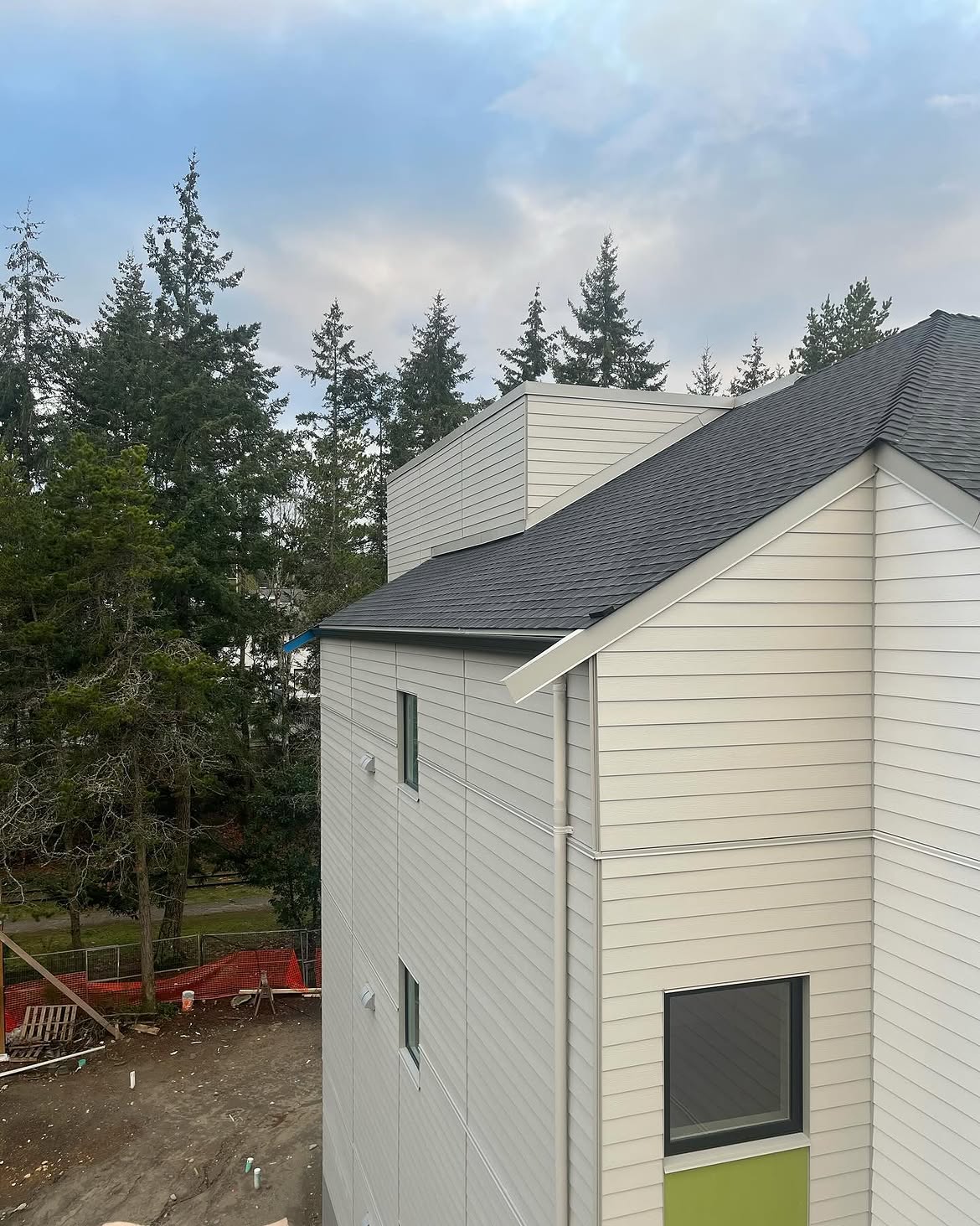 Apartment build — 6" K-style gutter system
